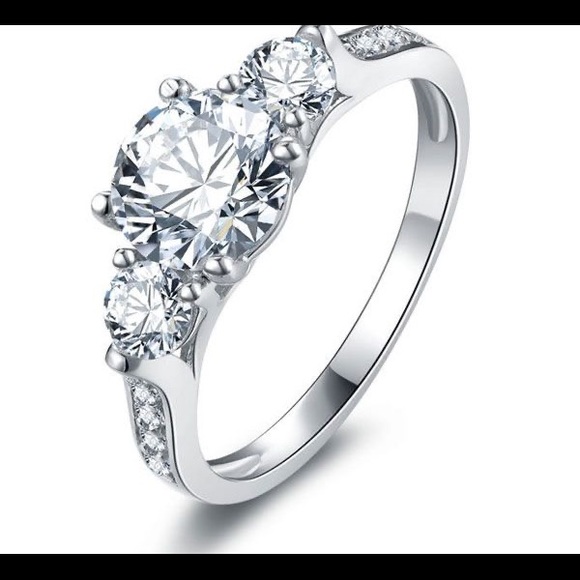 White Sapphire/Sterling Silver Round Cut Ring - Picture 1 of 14